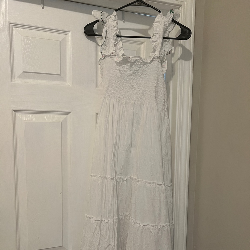 Hill House: The Ellie Nap Dress — White/Embroidery